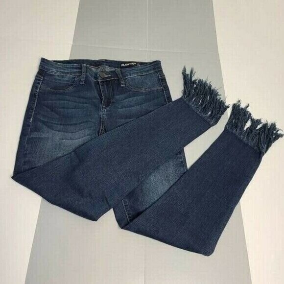 BLANK NYC Jeans The Bond Fringe Hem Skinny Sz 26 Medium Blue Wash Grunge Boho - Picture 4 of 8